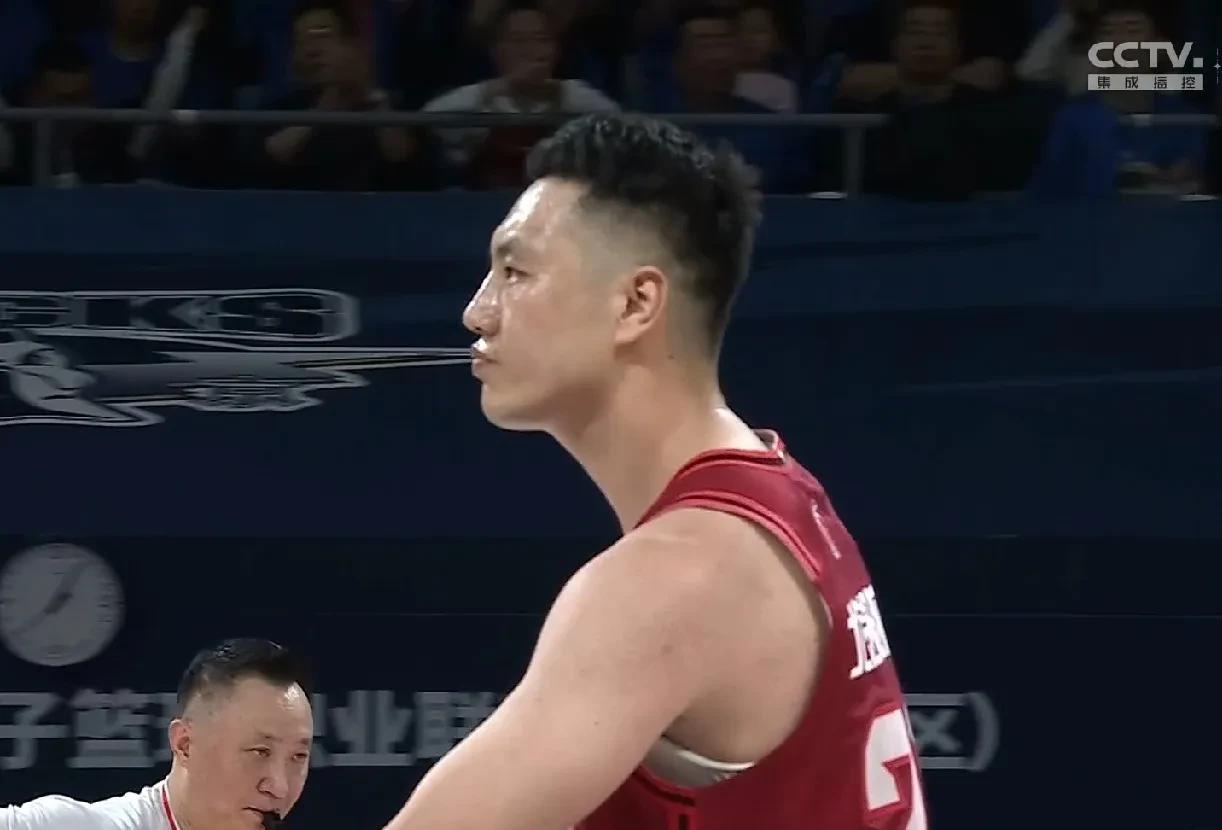 姜还是老的辣，又一个3：0！周琦19分11板送山西出局！1、杰曼惊为天人，43
