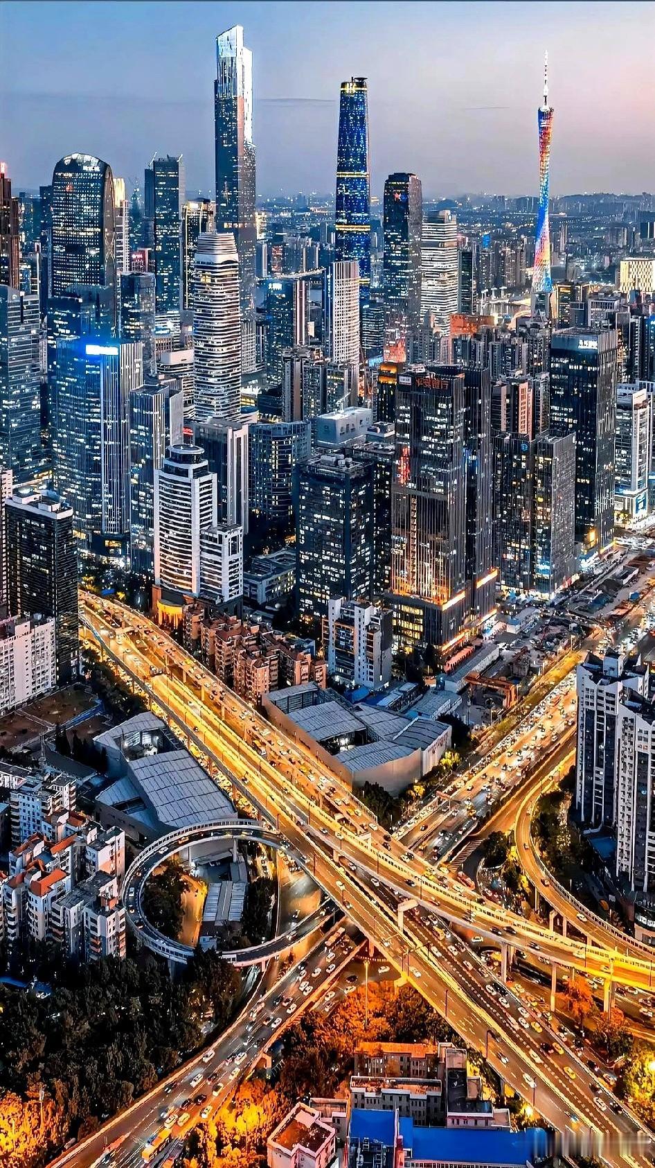 中国城市格局图鉴：那些你不知道的硬核家底！聊起中国头部城市，很多人第一反应