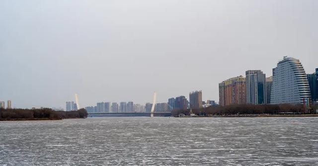 戚家军3000精锐在浑河全军覆没，真相比你想的惨多了。1621年辽东告急，戚继光