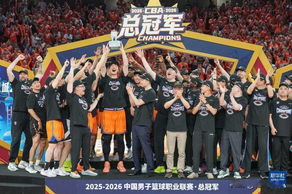 交易截止日到来！CBA阵容确定，各队下赛季目标分析。1、上海久事——目标：争冠