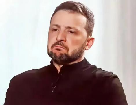 乌克兰，用40万人的伤亡和2000亿美元的债务，为美国拔掉了“俄罗斯”