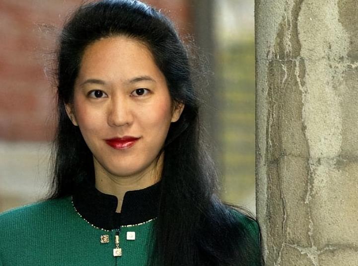 南京大虐杀期间，鬼子糟蹋女性糟蹋到啥地步？张纯如讲过：那时南京城没有哪个女的能躲
