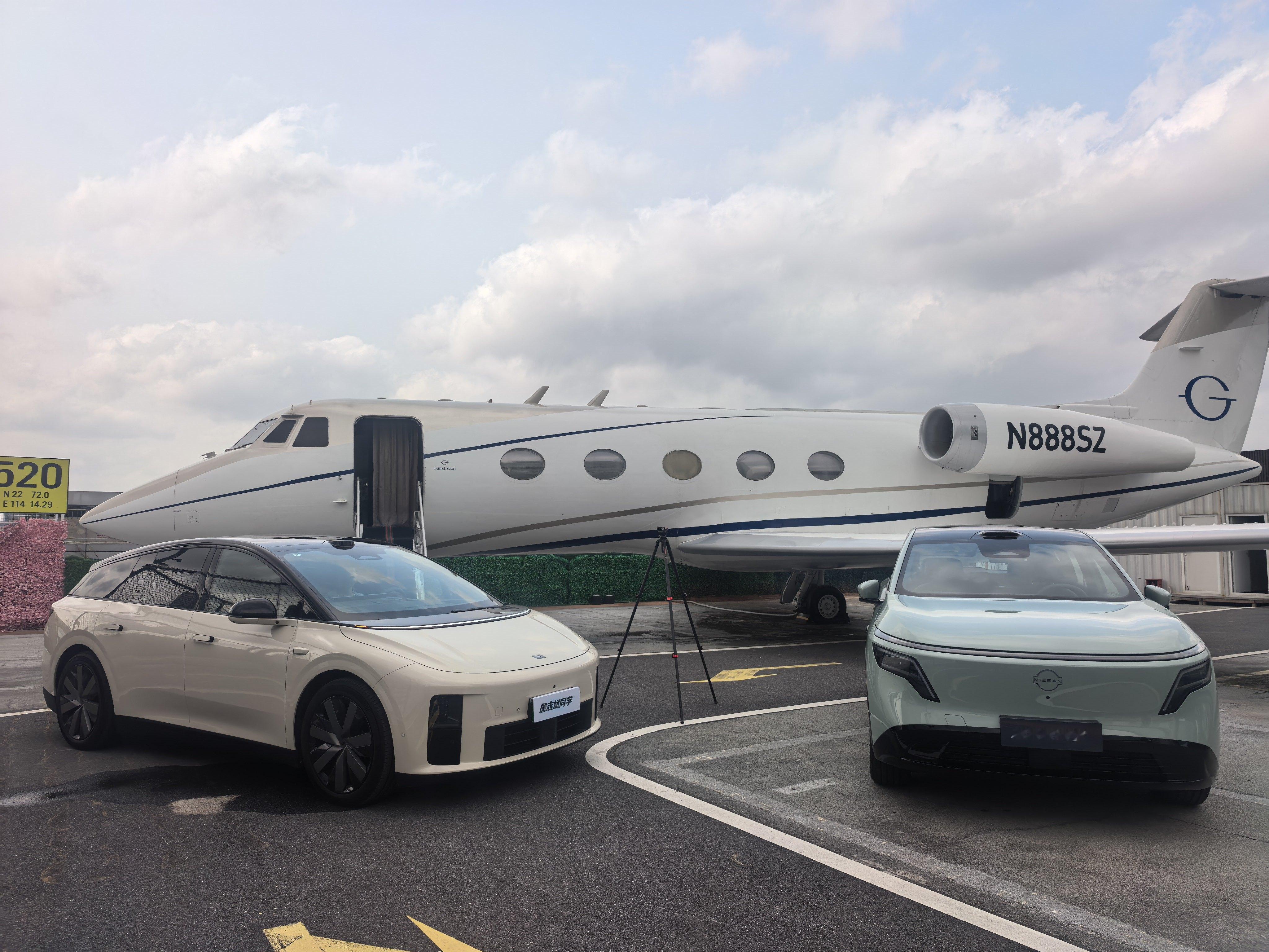 今天的几场拍摄。深圳·空中的士私人飞机城市展厅