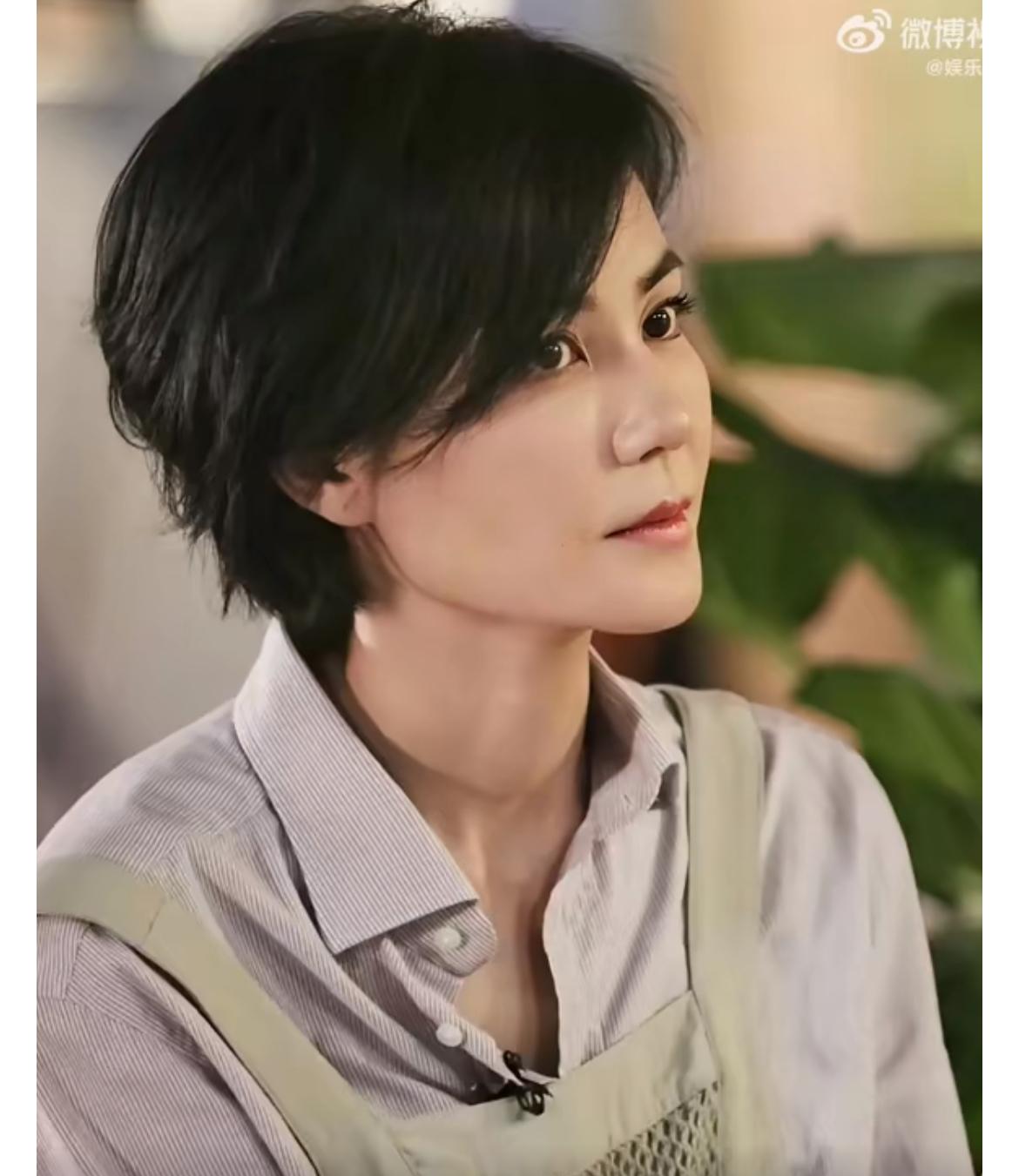 谢贤那1亿遗产，全网都在吵“怎么没王菲的份”。我手贱去扒了扒王菲的底牌……对不