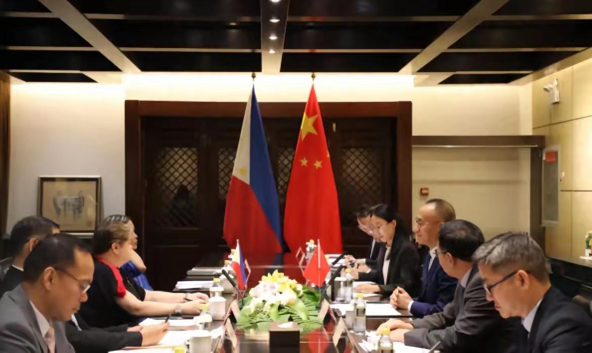 哦豁，菲律宾的如意算盘又打哑了！3月28日中菲泉州会谈，菲方当场抛出两