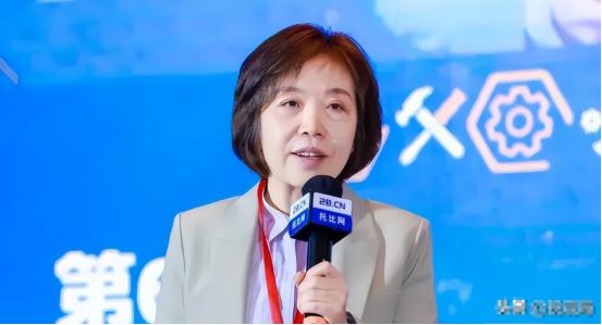 🌛一个被资本捧上天、估值百亿的工业电商独角兽，成立5年融资几十个亿，背靠全