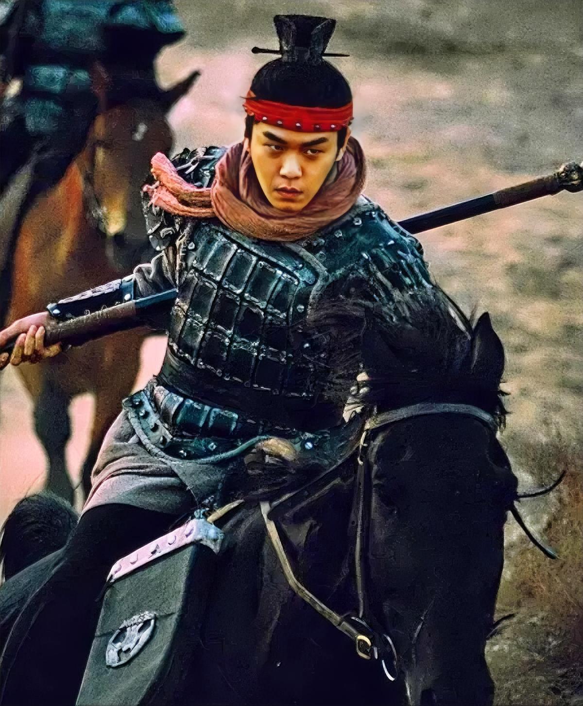 霍去病死后的第四天，汉武帝下令将他生前的17名贴身侍卫尽数诛杀，前一秒还在为爱将