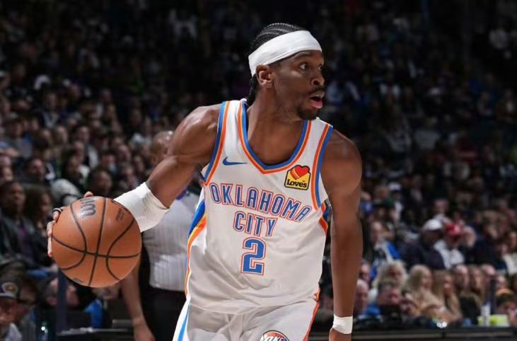 有一说一，今日乔治和亚历山大根本不在一个级别！！亚历山大：此役上场29分钟