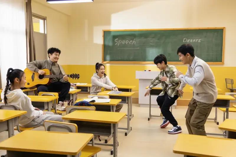 教师厌教的表现是什么？学生厌学、家长难缠、非教学任务多、评职称难、学校领导的不