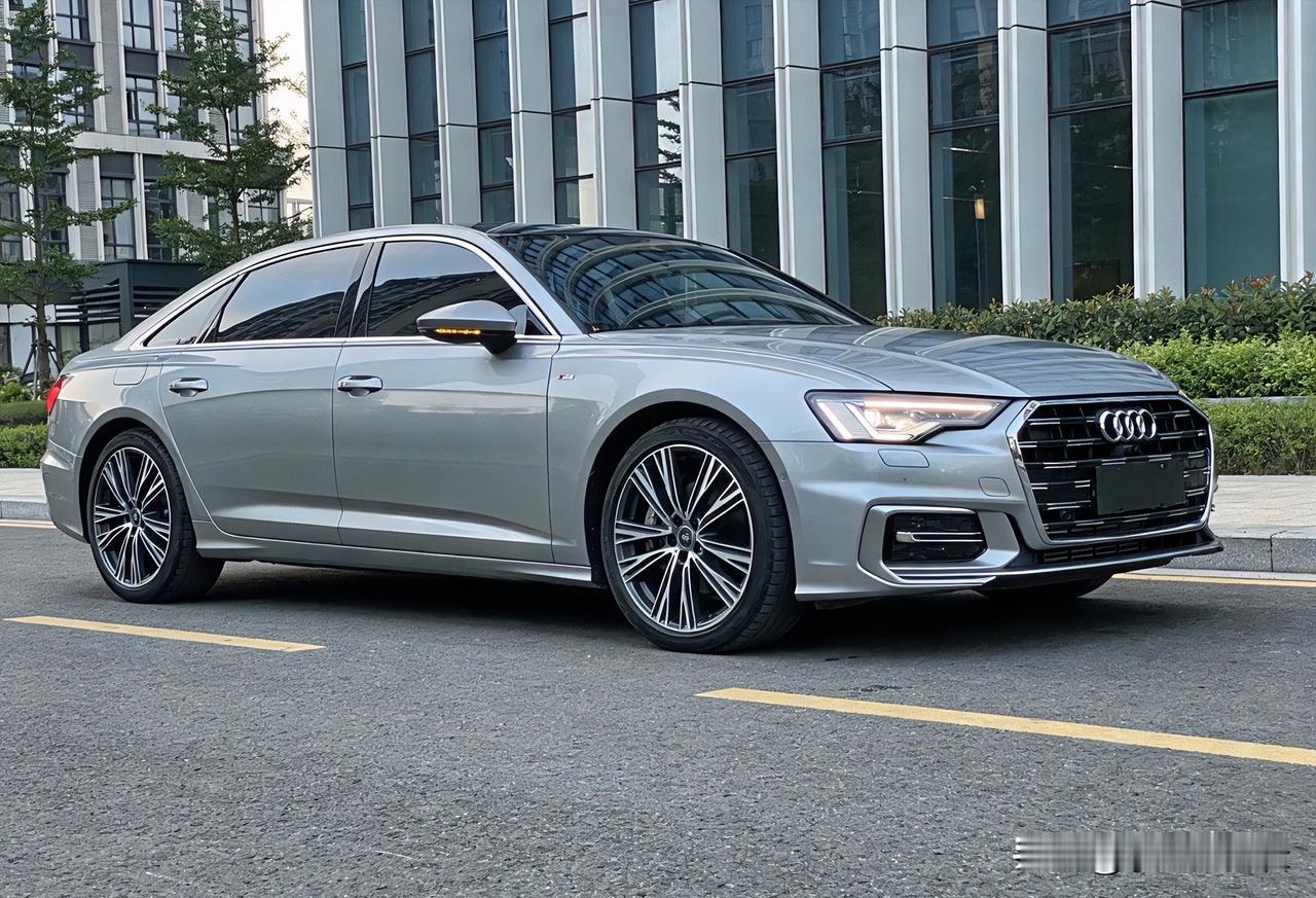 纠结奥迪A6L当家用车值不值？听听开了3年的二胎车主，今天把实底扒透——它不是“