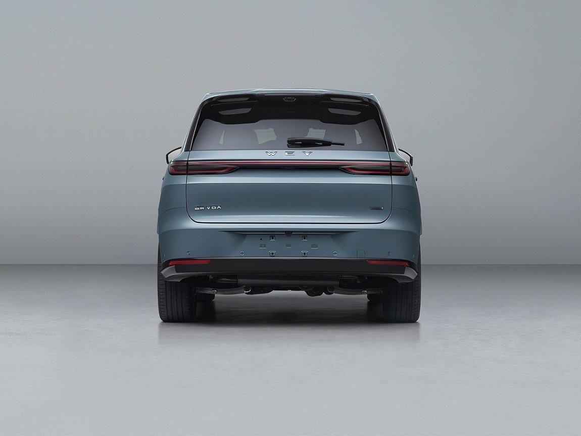 魏牌V8XHEV、家庭版BEV申报BEV版本搭载前220kw联合电子驱动电机，后320kw蜂巢传动电