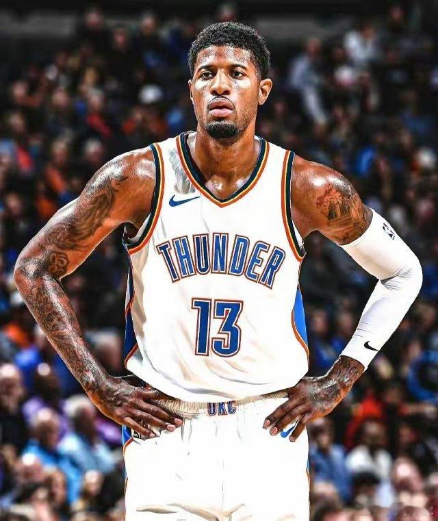 要说保罗·乔治的巅峰，绝对是雷霆那年。2018-19赛季，他场均28分8.2篮板