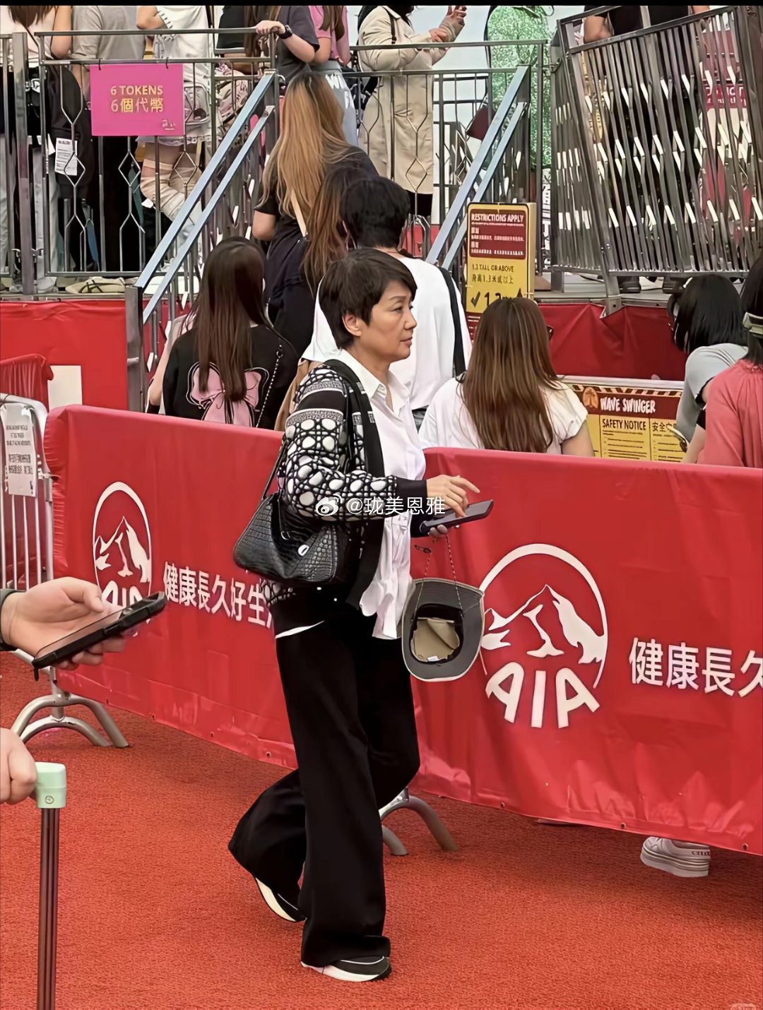 四太梁安琪，一个女强人家财万贯，我怀疑包包是有意做旧的​​​