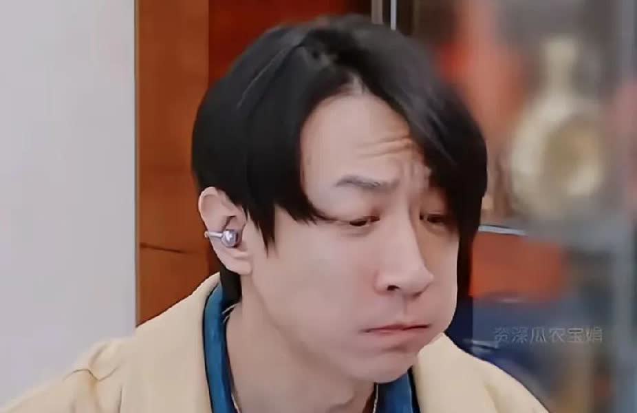 董璇用如今的现状给所有的女人都提了个醒，你可以老，可以二婚，但是