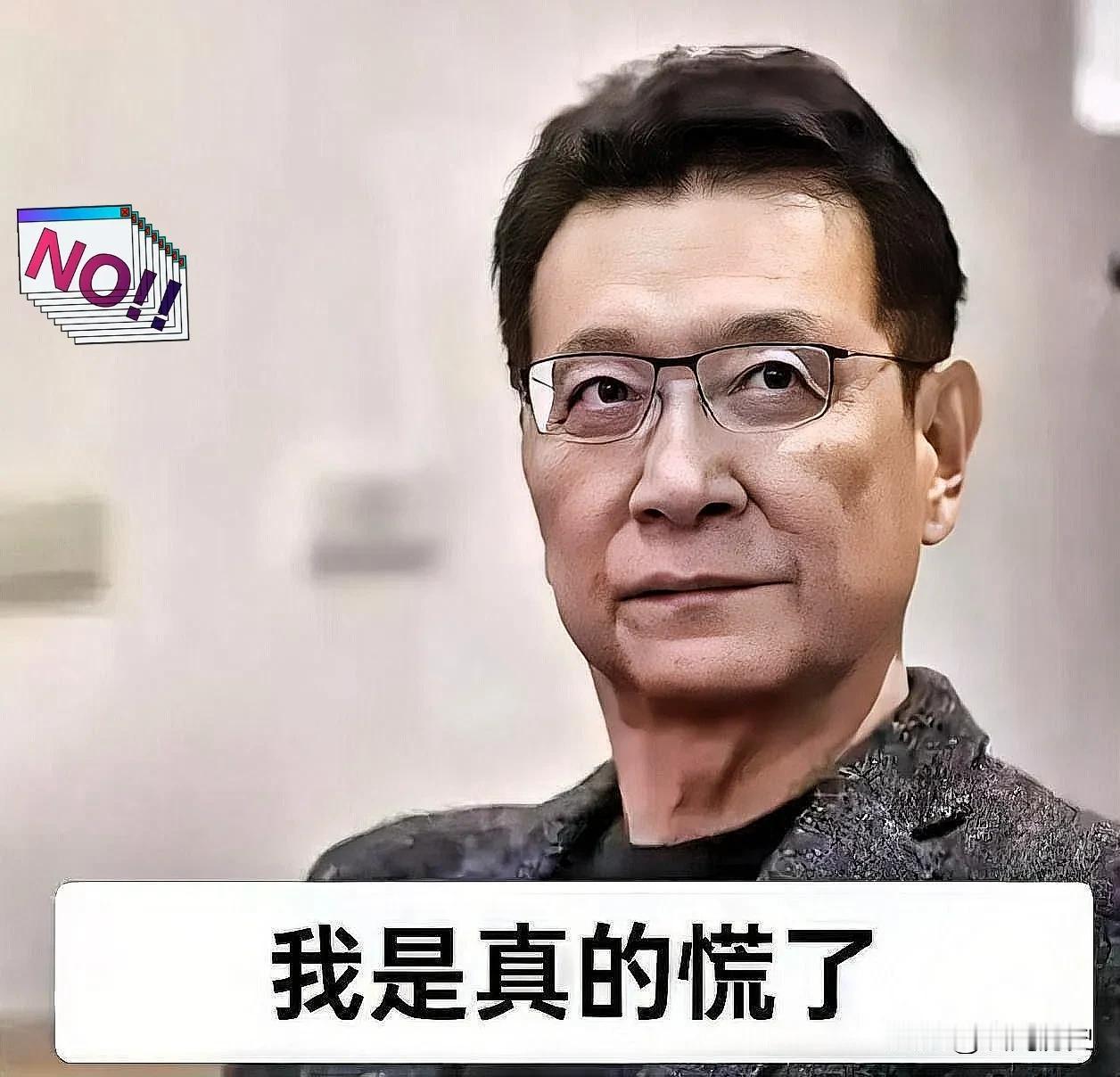 赵少康是真的慌了，近期在面对记者采访时，这个一向口若悬河的岛内名嘴居然结结巴巴的