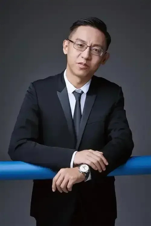 人形机器人领域值得关注的十家企业：1.埃斯顿作为国产工业机器人领域的“老玩家