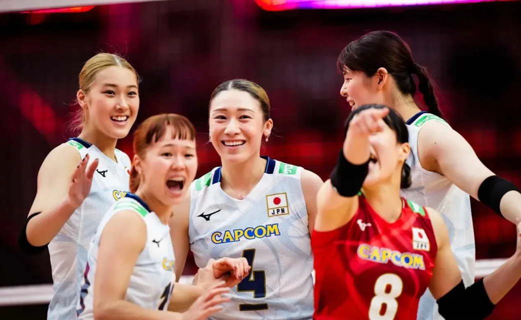 随着日本女排出局，亚洲4支球队最终成绩一览1、🇯🇵日本女排——四强2、