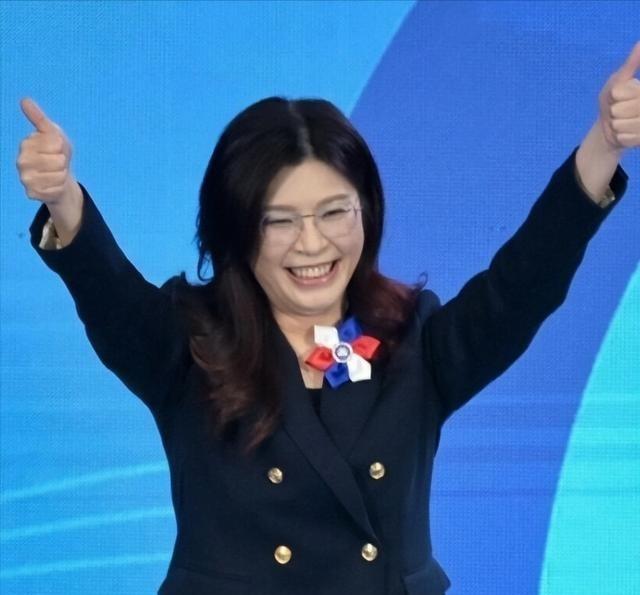 美国最担心的一幕曾出现了：美日德三国都拦不住，郑丽文当众立下重誓。所有人都看明白