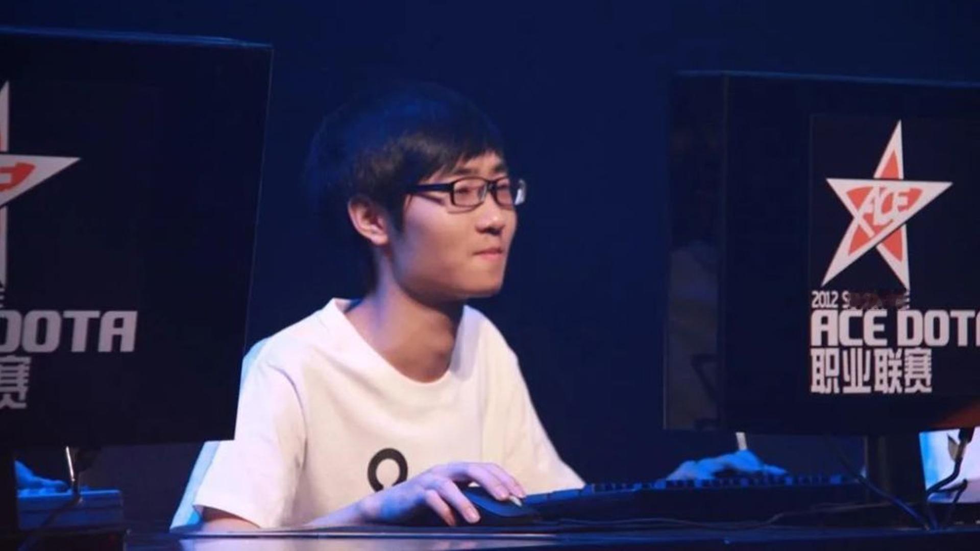 鲷哥爆如果拒绝者的班子能从预选杀出重围，包总会为队伍提供赞助（包总是出钱搞凯西杯