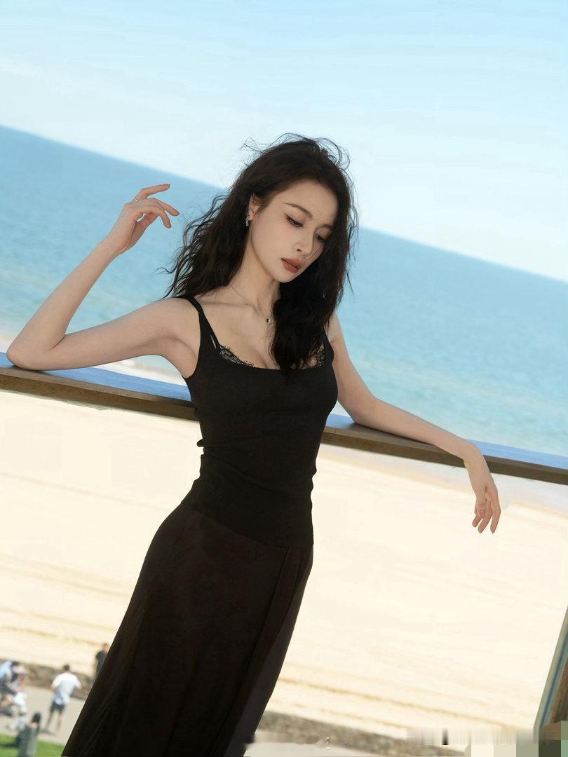魅力女神隆妮
