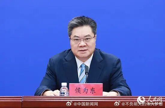 【侯为东任泉州代市长】9月14日，泉州市十七届人大常委会召开第四十二次会议。会议