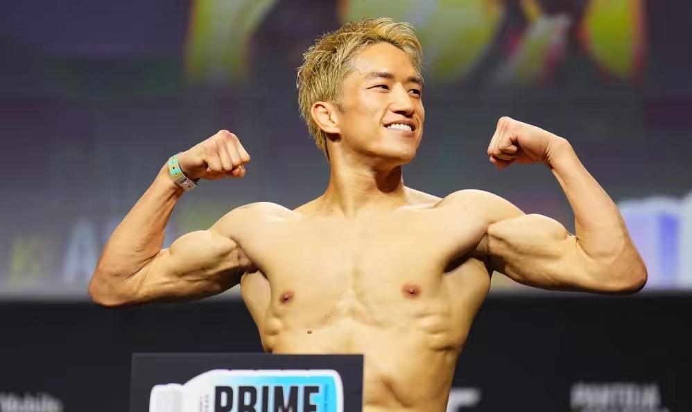 UFC水确实很深，许多选手都是各个赛事的冠军级别，但来了八角笼之后，依然要分出三