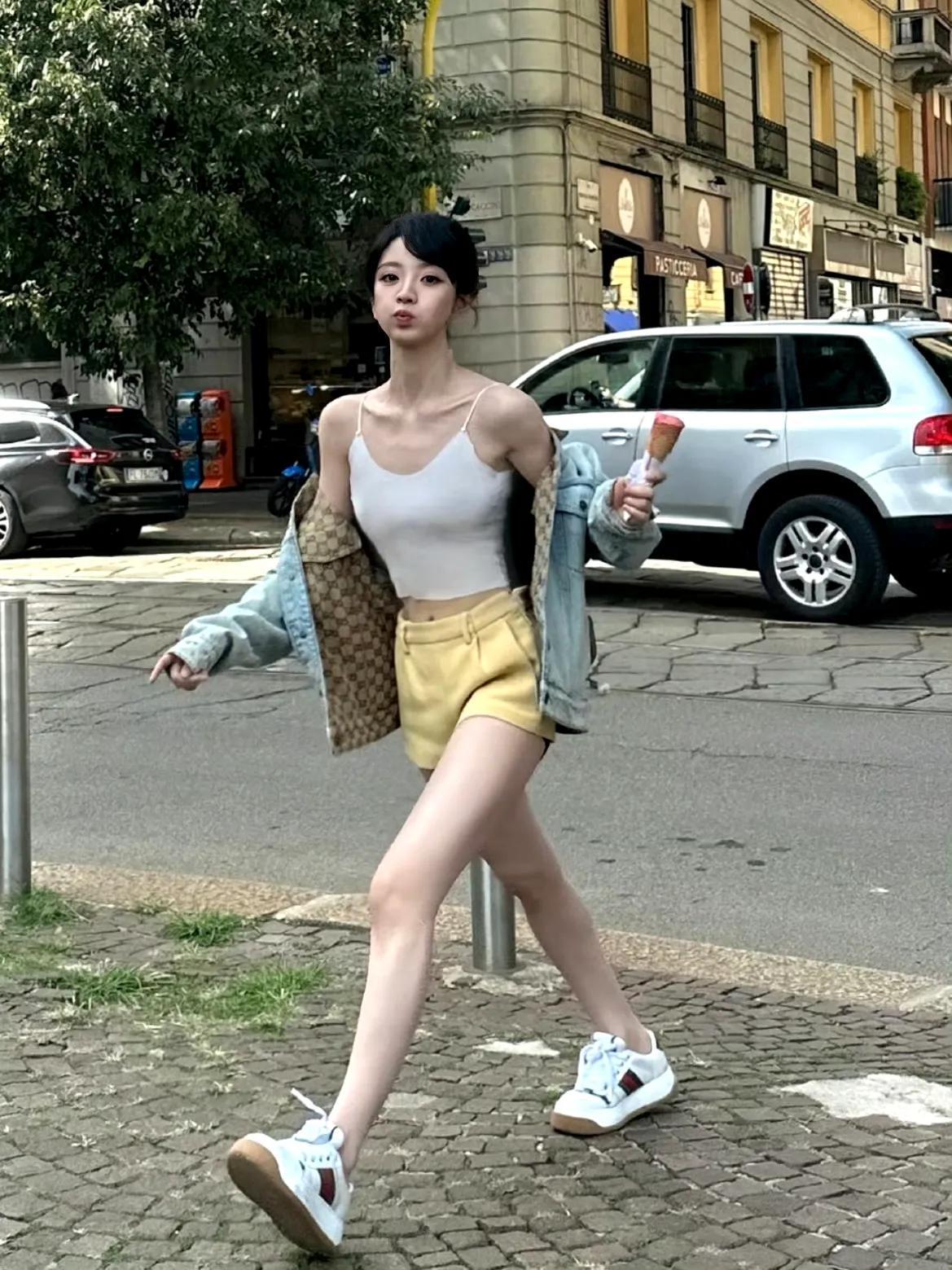 田曦薇168的个子，居然还不到80斤，女演员真的对自己太苛刻了。