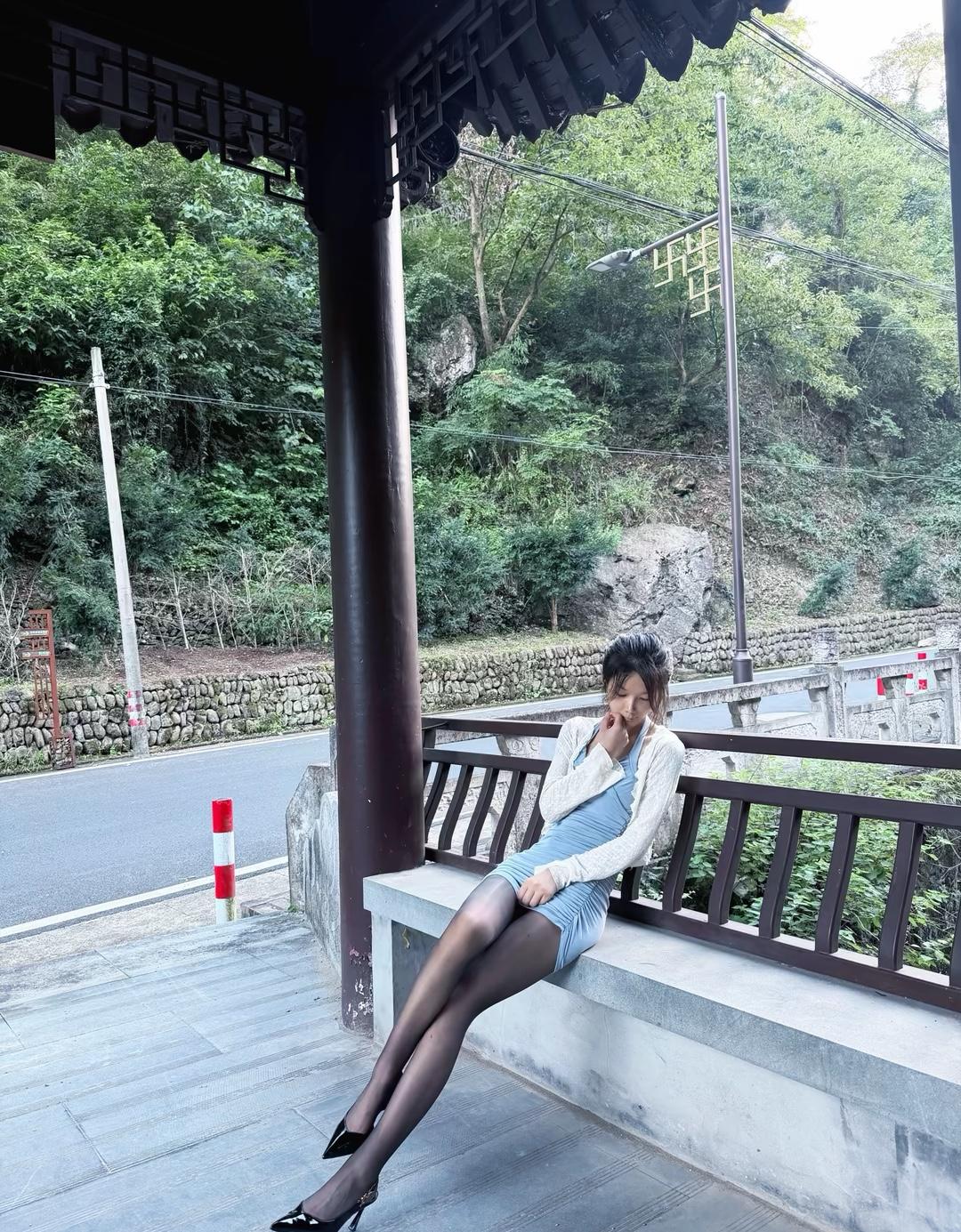 怎么才能读懂你的心职场丝袜穿搭女人怎样穿搭，更显气质女生的一条丝袜可以穿多久
