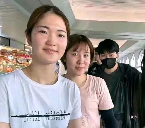 木原美悠:在中国过得太快，回日本真有些依依不舍。平野美宇:真情流露啊！都是