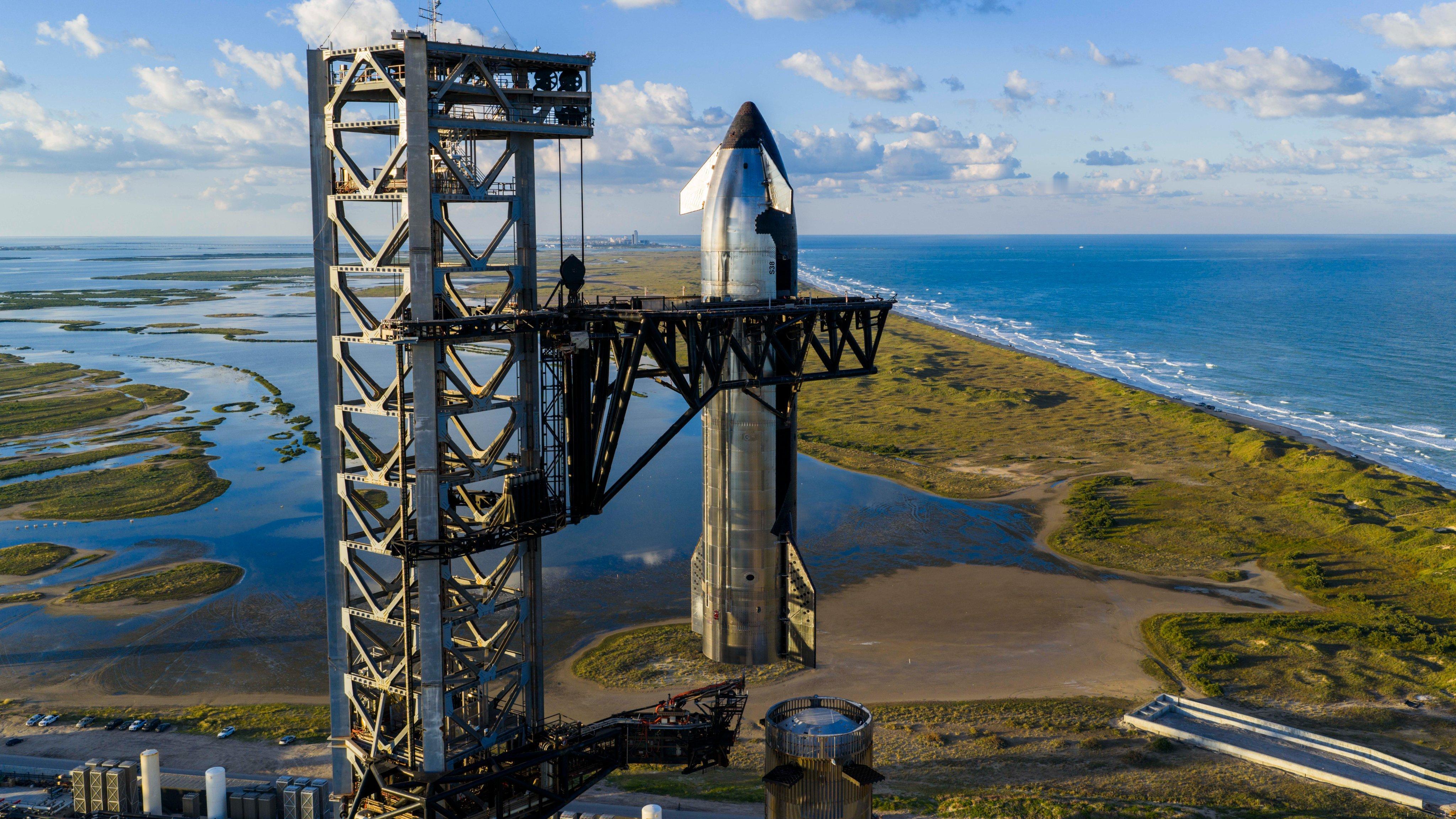 提醒一下啊，明天V2星舰就要最后一飞了，SpaceX将于北京时间6:43开始直播