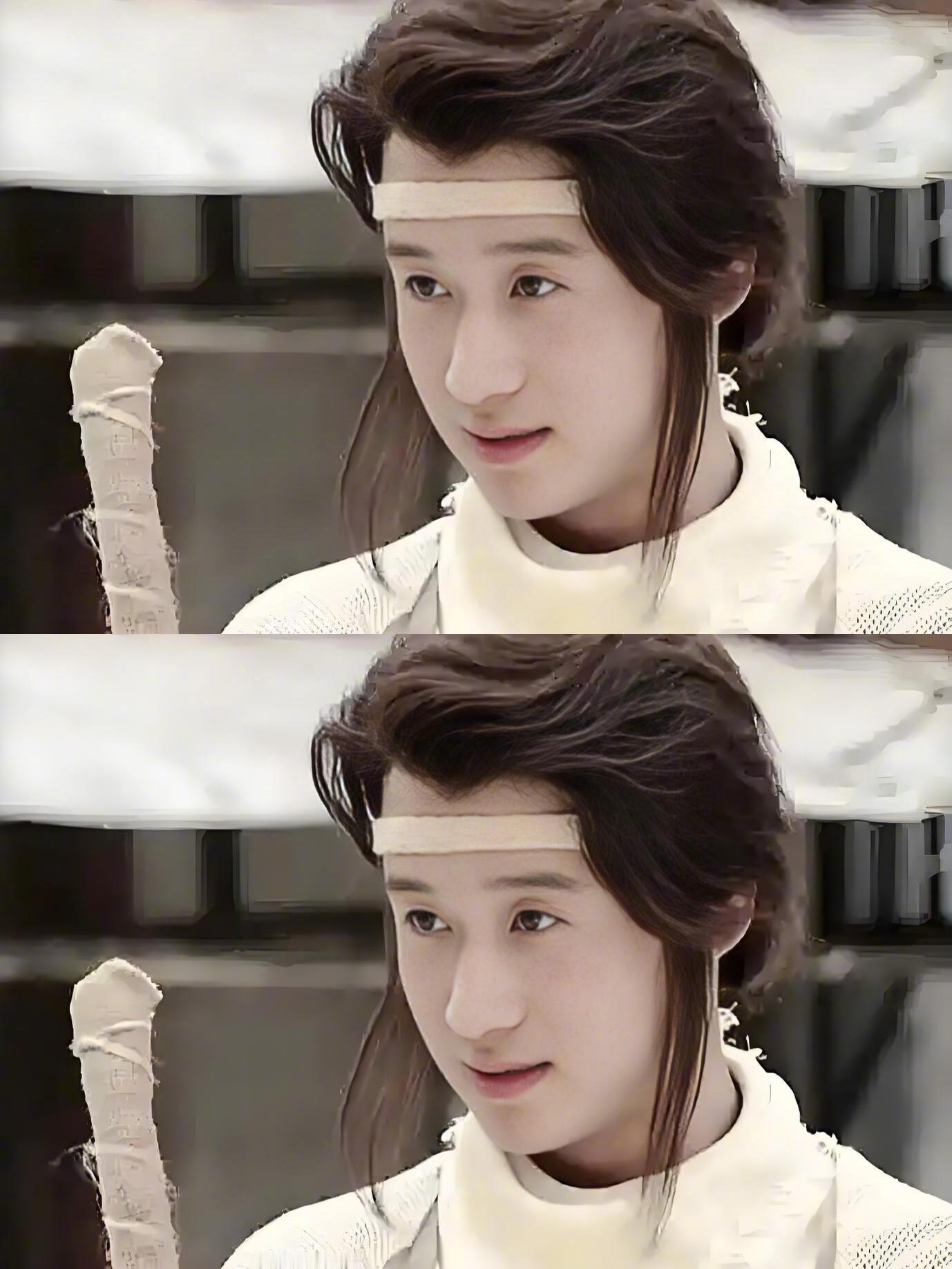 当年吴京的阿飞，一身少年气，眼神清澈，打戏凌厉，将那份纯粹与侠义演绎得恰到好处。