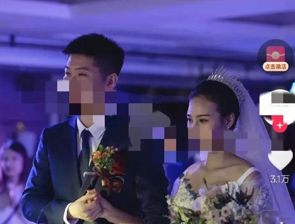 万万没有想到，南航伤人李某众妻子清空了短视频账号所有内容！前几天还在发文控诉老