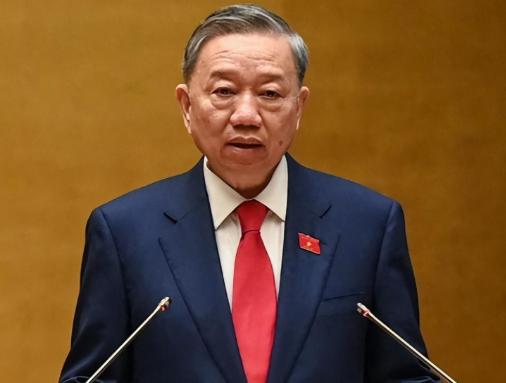 刚从中国回去的苏林，转头发现越南面临大麻烦苏林从中国回来，屁股还没坐热，麻烦就