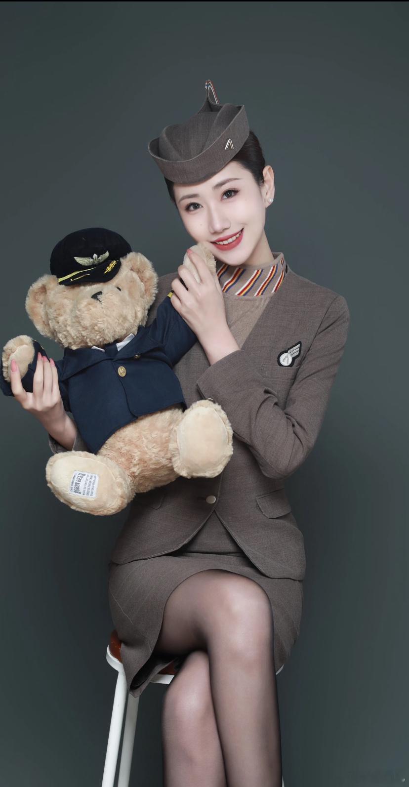 韩亚空姐的制服照，好美呀​​​