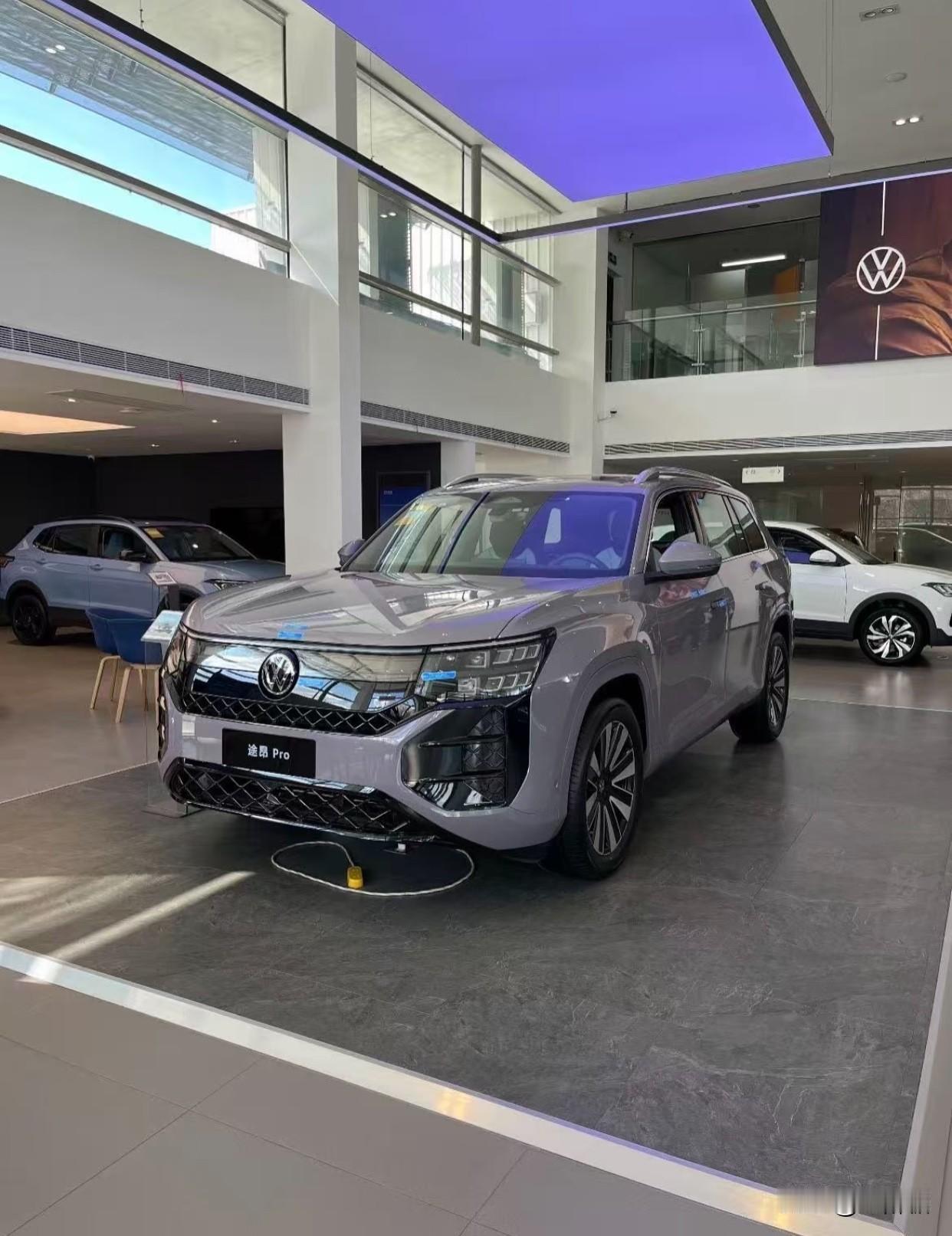 汽车保养小课堂：涡轮增压发动机建议使用全合成机油，并定期检查火花塞，能有效