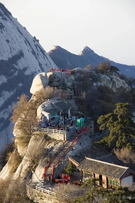 陕西多景区3月1日起执行旺季票价及运营时间调整通知亲爱的游客朋友们：