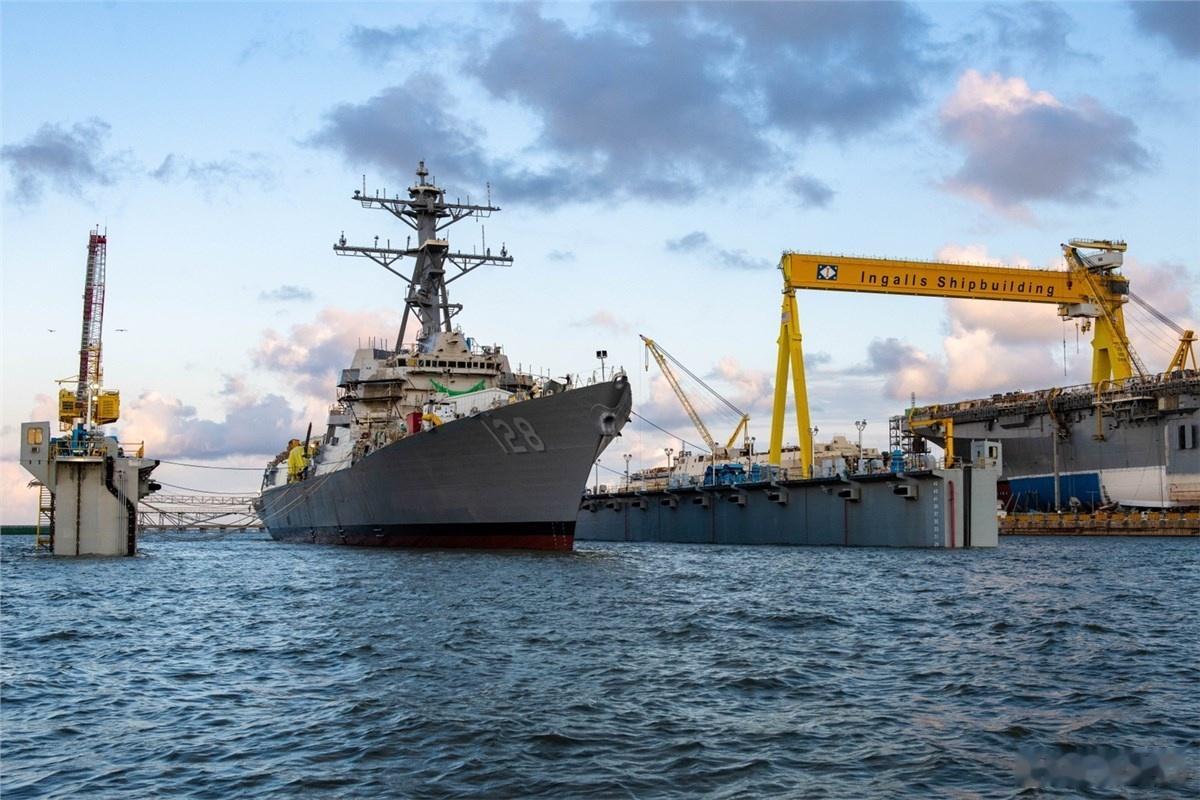 2025年12月29日，英格尔斯造船厂向美国海军交付了（DDG128）阿利·伯