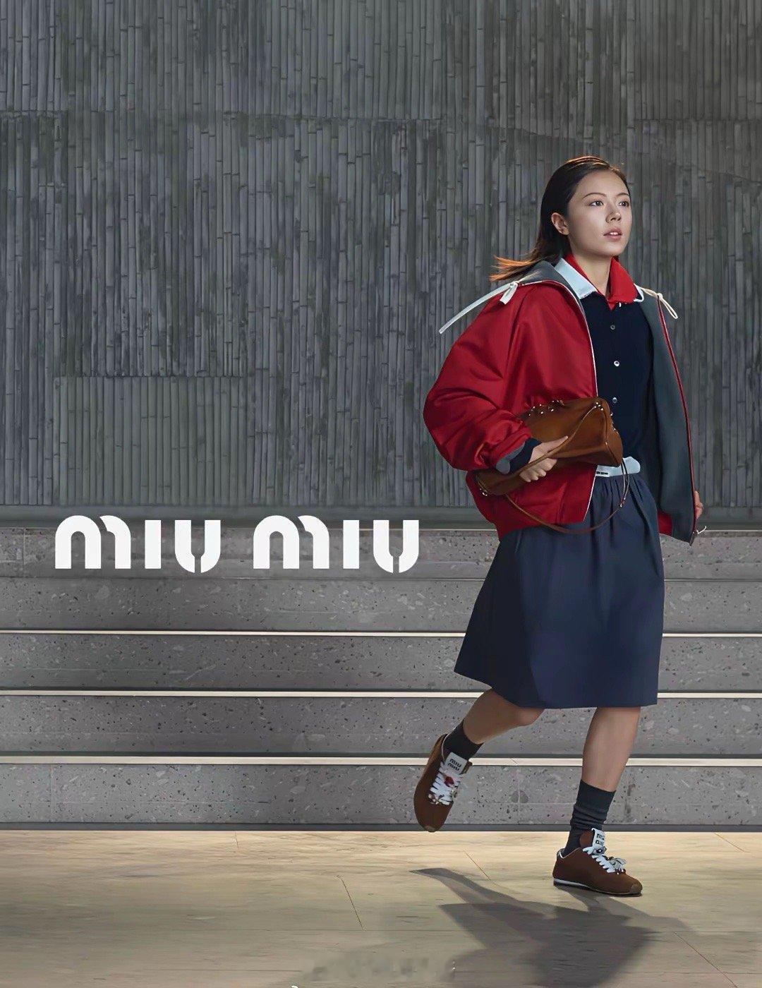 miumiu又拍了赵今麦，这实在夸不出来！