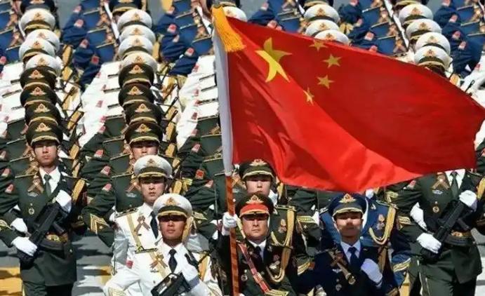 为啥中美较量没人出来当和事佬？不夸张的说，没有人想劝架，全世界都希望中国揍美国一