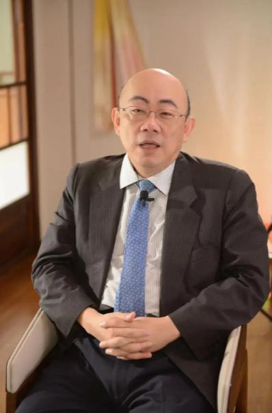 怪不得郑丽文都不再向蔡正元请教和沟通了，郭正亮今天在节目透露，他昨天又与郑丽文进