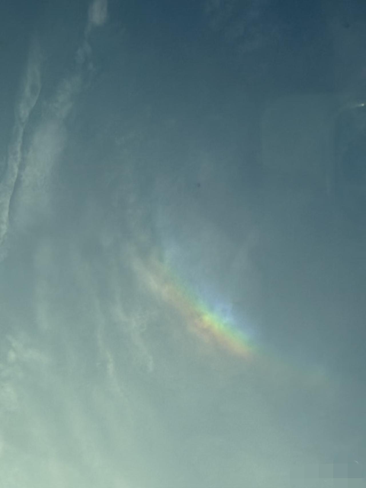 有人在苏州，今天赶了过去只想默默送别一下这位大儒，可是苏州的天气把他愣住了，