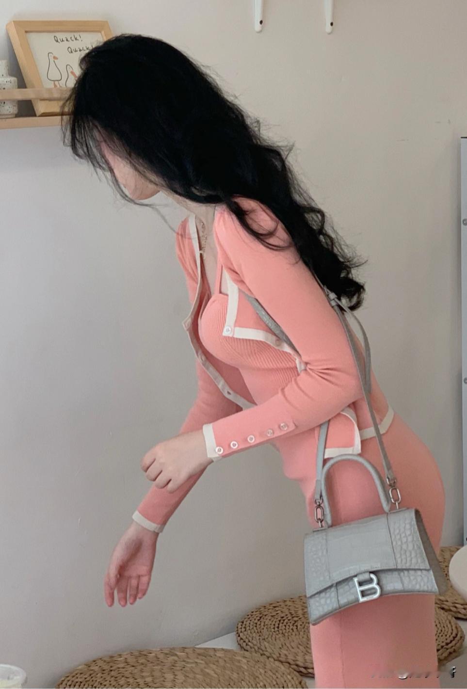 小女生日常气质穿搭指南