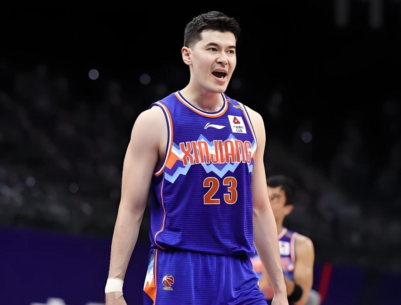 阿不都沙拉木谈CBA新赛季的备战情况，特别表扬2名年轻球员：进步肉眼可见！现在