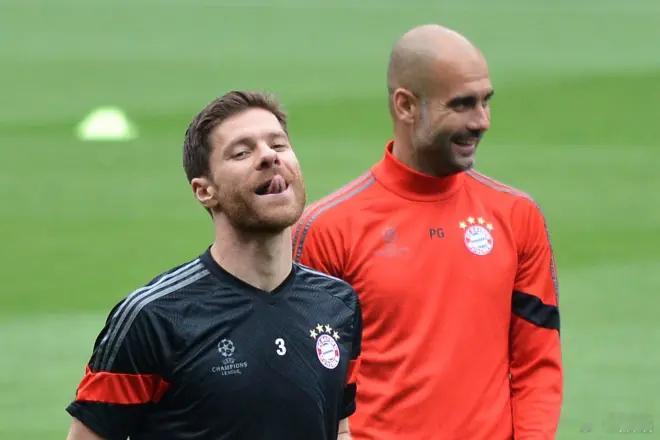 皇马老师把学生打下课了，不会这么残忍吧？2013年夏天，瓜迪奥拉开始执教拜仁。