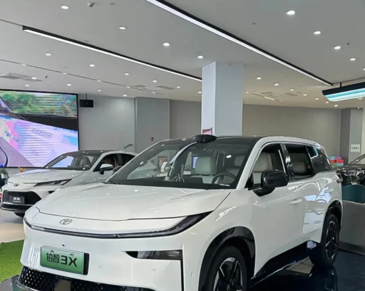 万万没想到，宝马没想到，奥迪也没想到，大众更没料到，合资车集体“破防了”，大家都