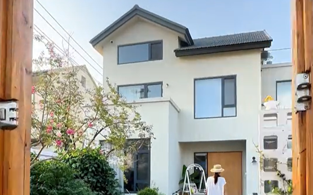 他这是防我吗？哥嫂瞒着父母和亲弟弟，偷偷把房买了，看房之类的事一点消息都没透露，直到搬家当天才知道