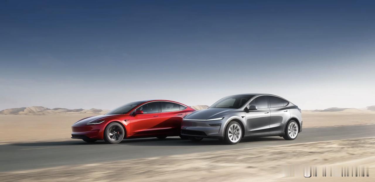 这两天，有关特斯拉内饰的讨论，又成了热搜。很多没坐过或者体验不深的网友，看到特