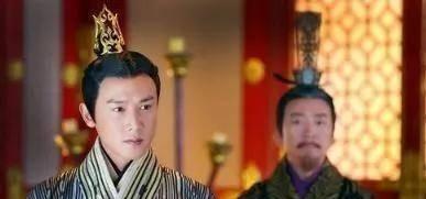 公元前87年，汉武帝刘彻于病榻之上奄奄一息，霍光垂泪道：“若陛下宾天，谁可接掌大