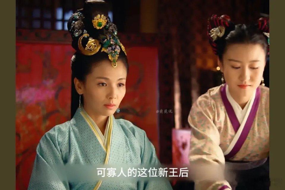 十年重刷《芈月传》，终于读懂秦王厌弃芈姝的深意。曾经，他为她打破规矩，十里红妆迎