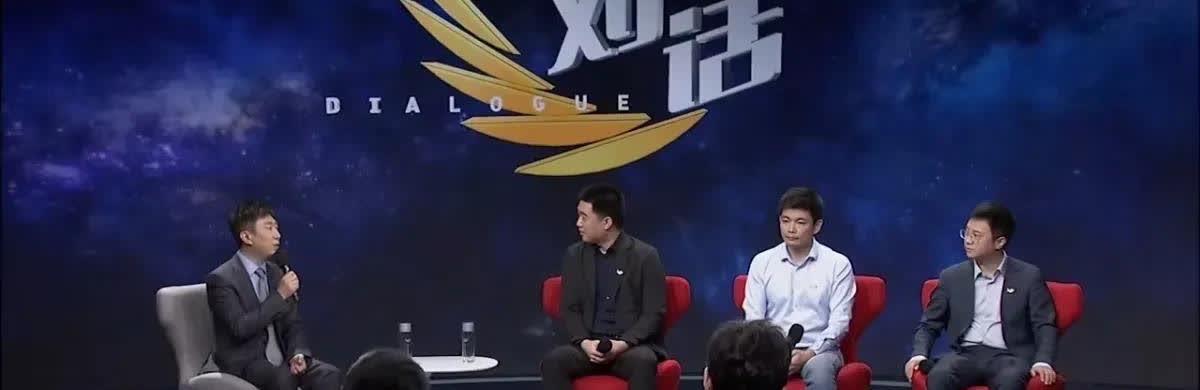 汽车圈大佬竟是饭搭子？对！最近，理想汽车的李想在节目说，他们经常在一块儿吃饭聊天